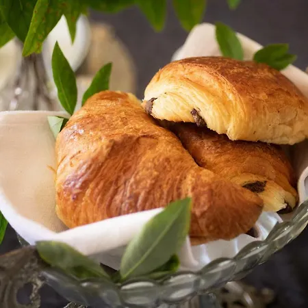 Le Manoir De Bellacordelle Couette-café